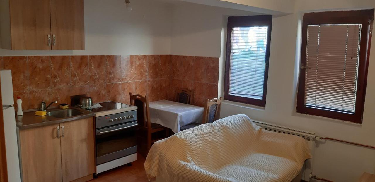 Apartments 福查 外观 照片